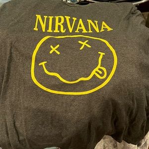 Nirvana, extra large T-shirt, dark gray with yellow smileA